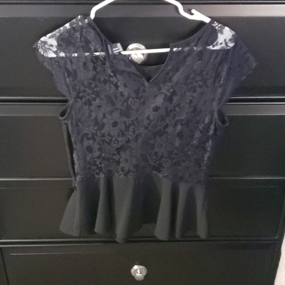 Black Top - Picture 3 of 3